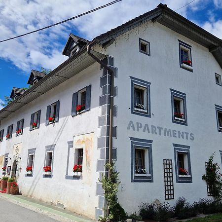 Apartments Belopeski Dvori Кранска гора Екстериор снимка