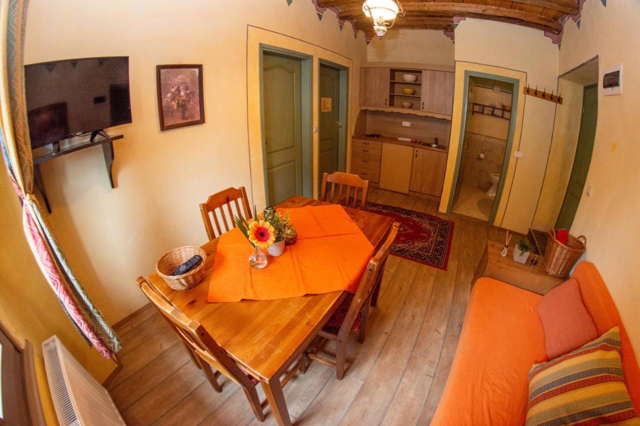 Apartments Belopeski Dvori Кранска гора Екстериор снимка